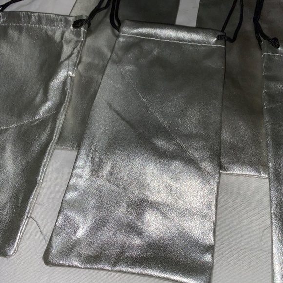 * 7A soft Pouch silver drawstring pouches sunglasses size 5 Pack - Picture 4 of 4